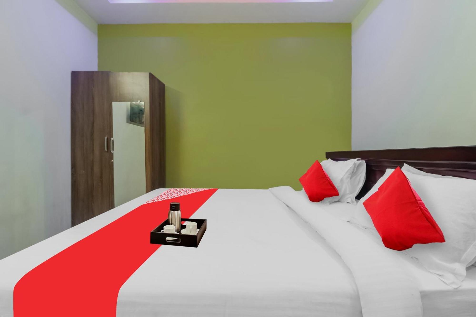 Hotel O Sea Coast Sunny Resort Guntur Bagian luar foto