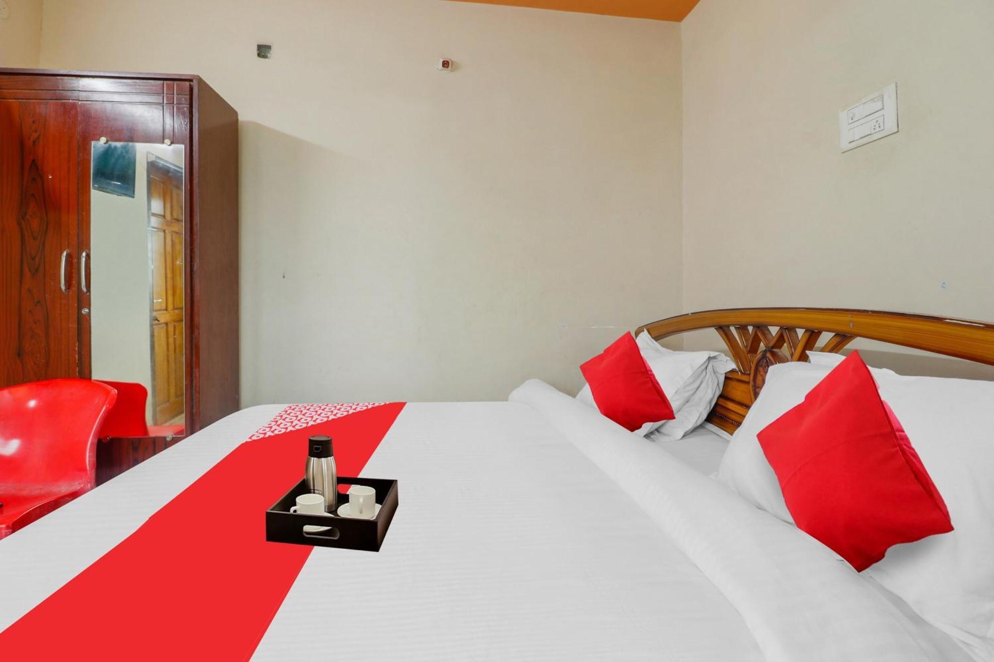 Hotel O Sea Coast Sunny Resort Guntur Bagian luar foto